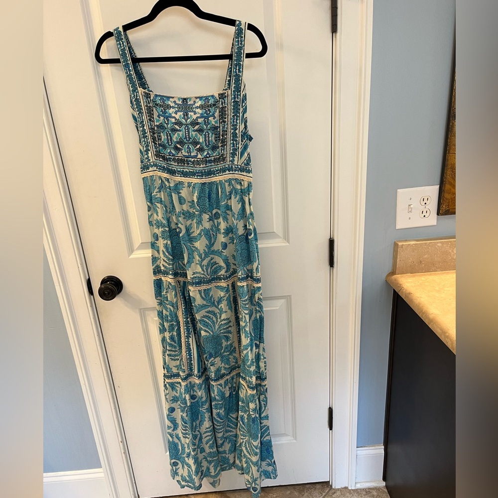 Joie maxi dress. Worn once. Size 6